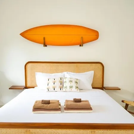 Kala Surf Camp Hotel Uluwatu  Exterior photo